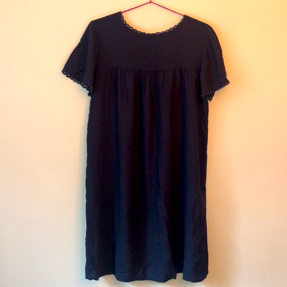 ModCloth embroidered navy dress, sz medium - Picture 5 of 8